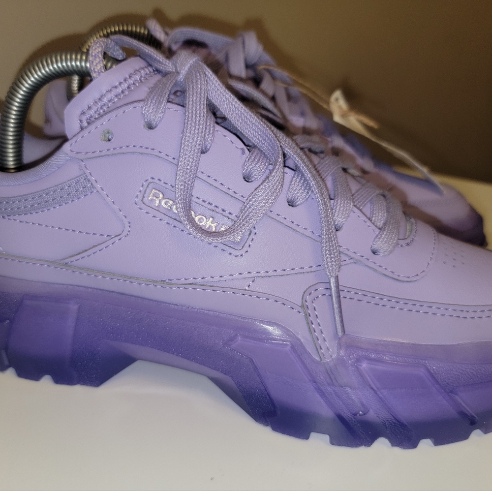 Classic Club C  x Cardi B Reebok shoes size 5.5 womens